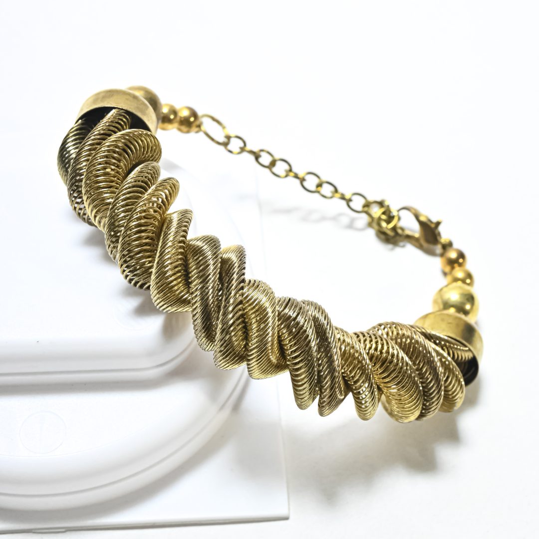 Link & Luxe Statement necklace