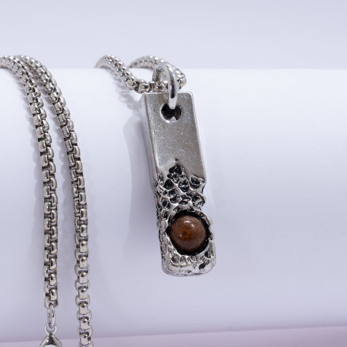 The Rough-Cut Keeper Necklace