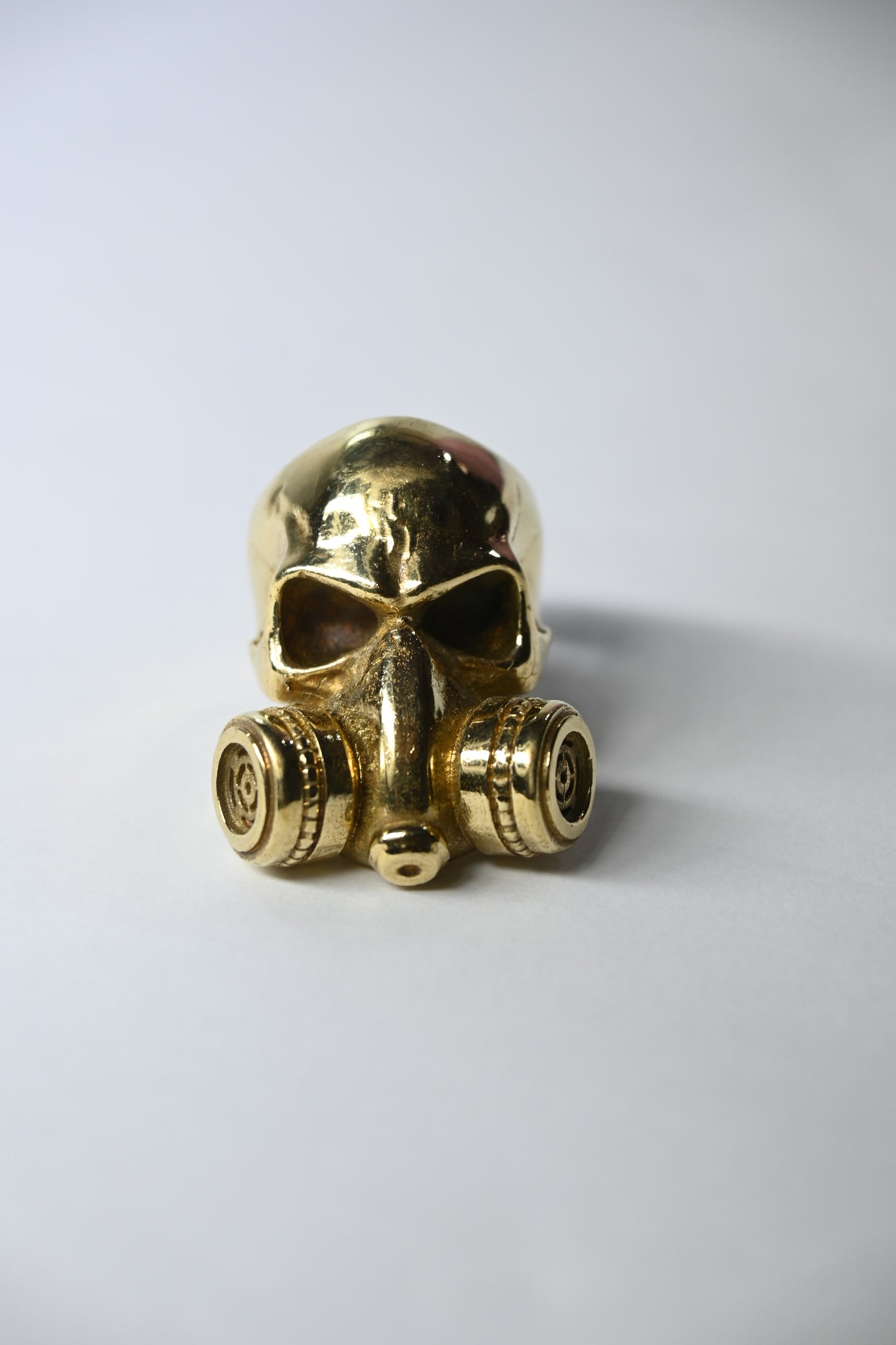 The gold respirator Ring
