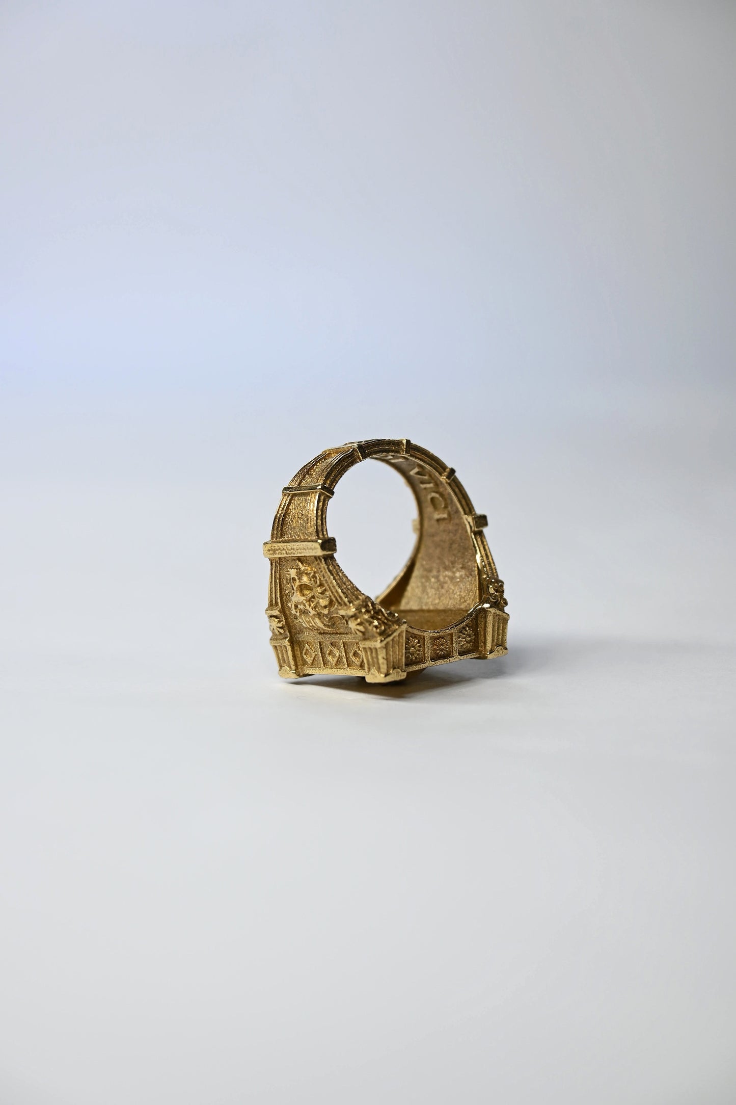 The Relic Skull Ring