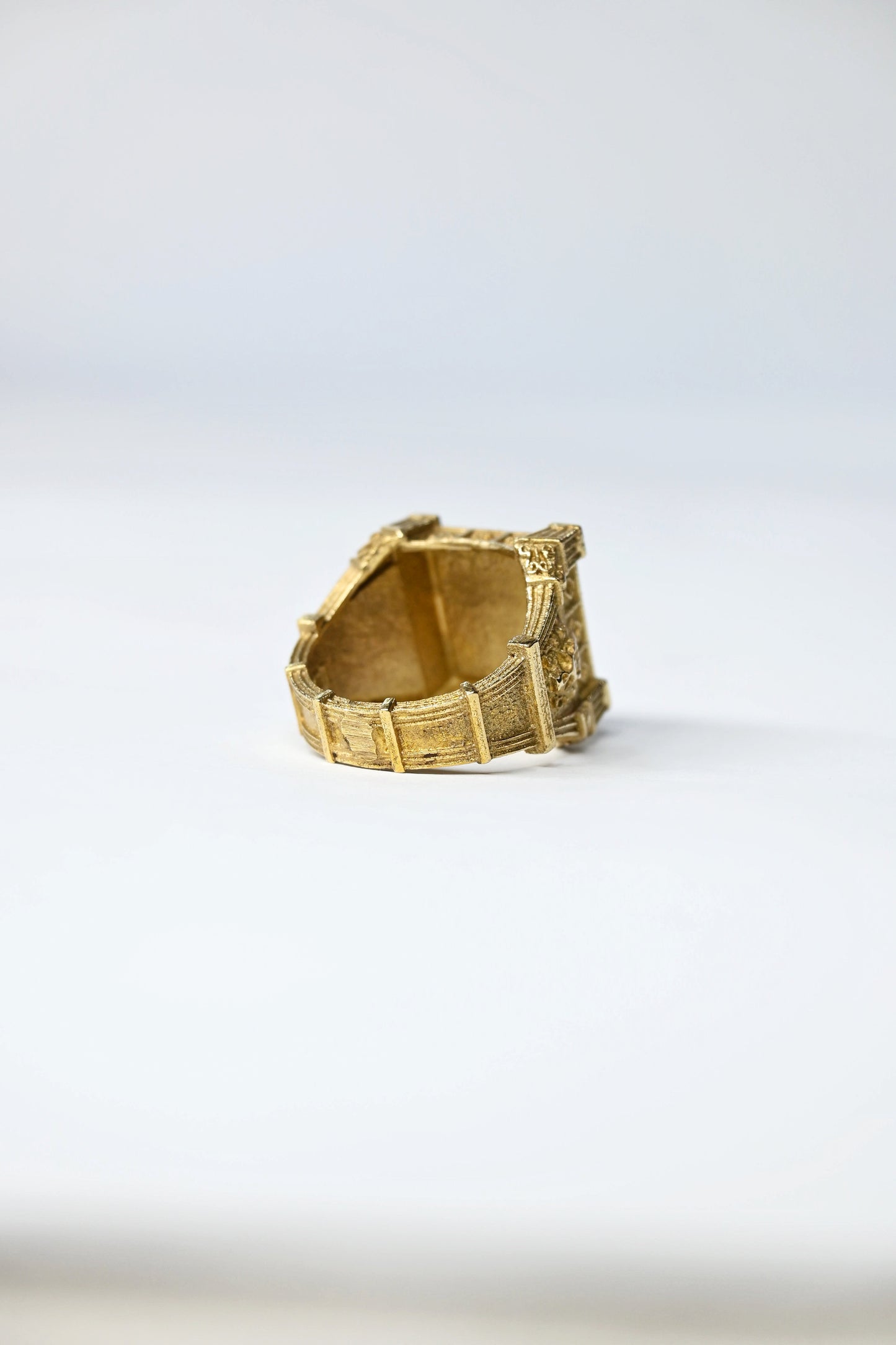 The Relic Skull Ring