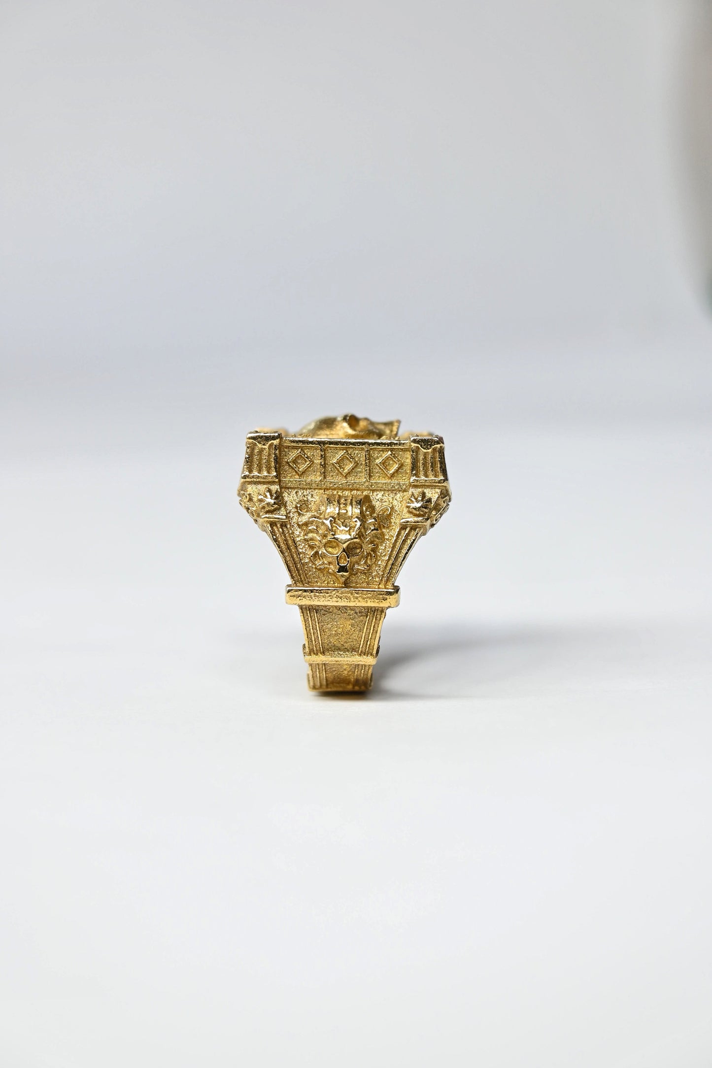 The Relic Skull Ring