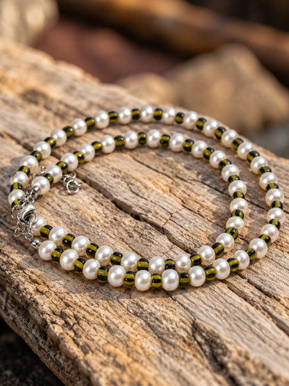Olive Eclipse Necklace