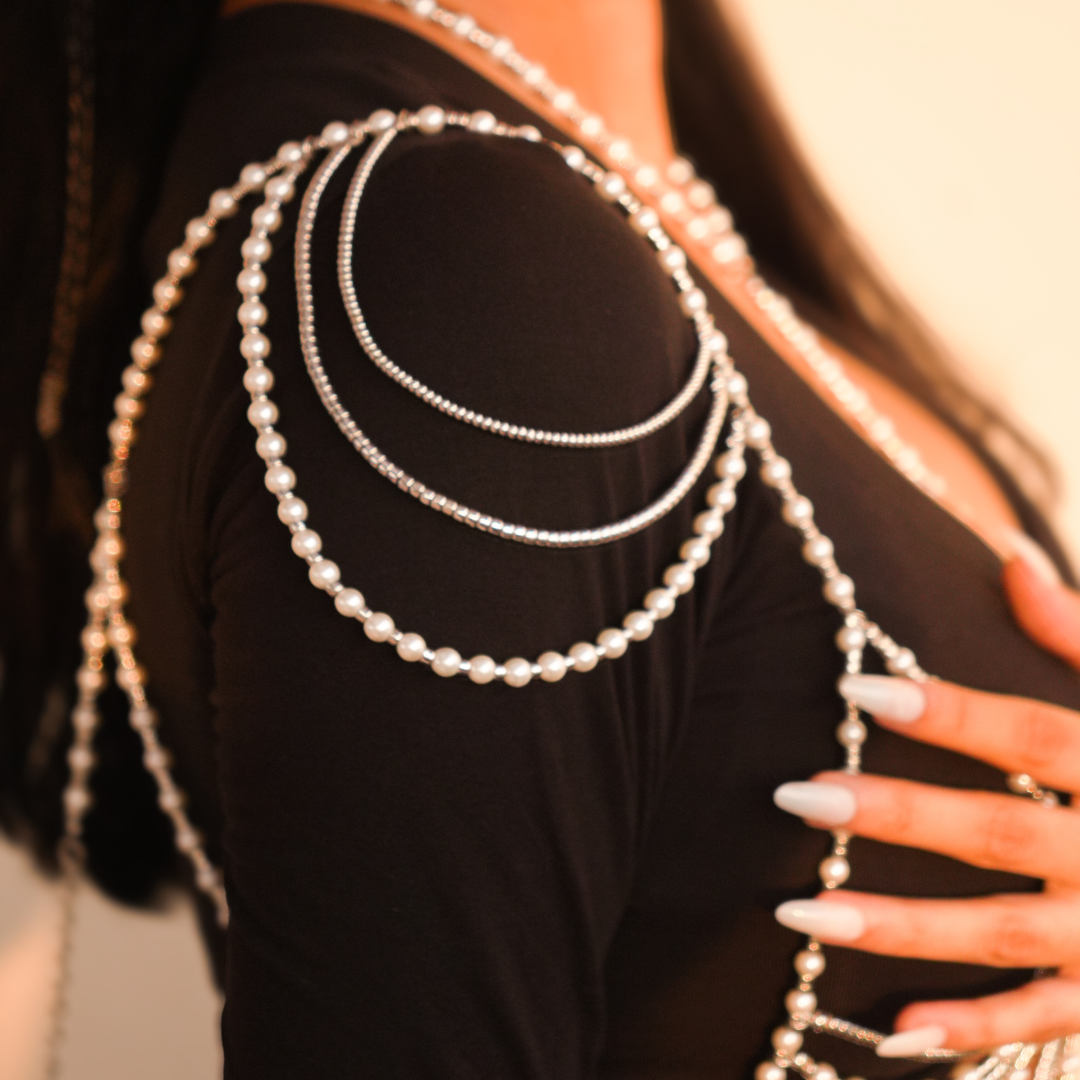 Pearl reign Body Chain