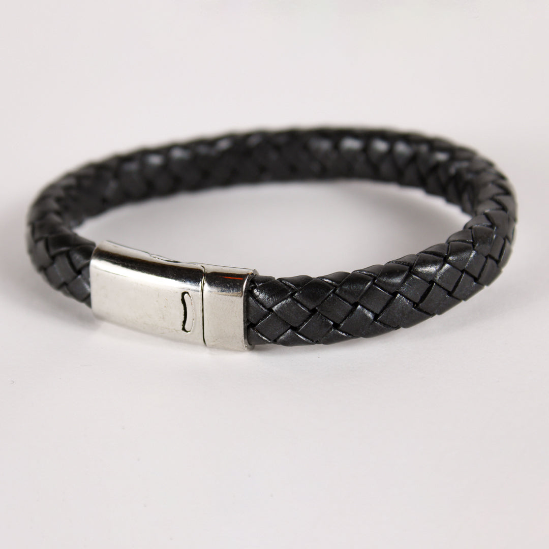 Urban-Knotted Bracelet