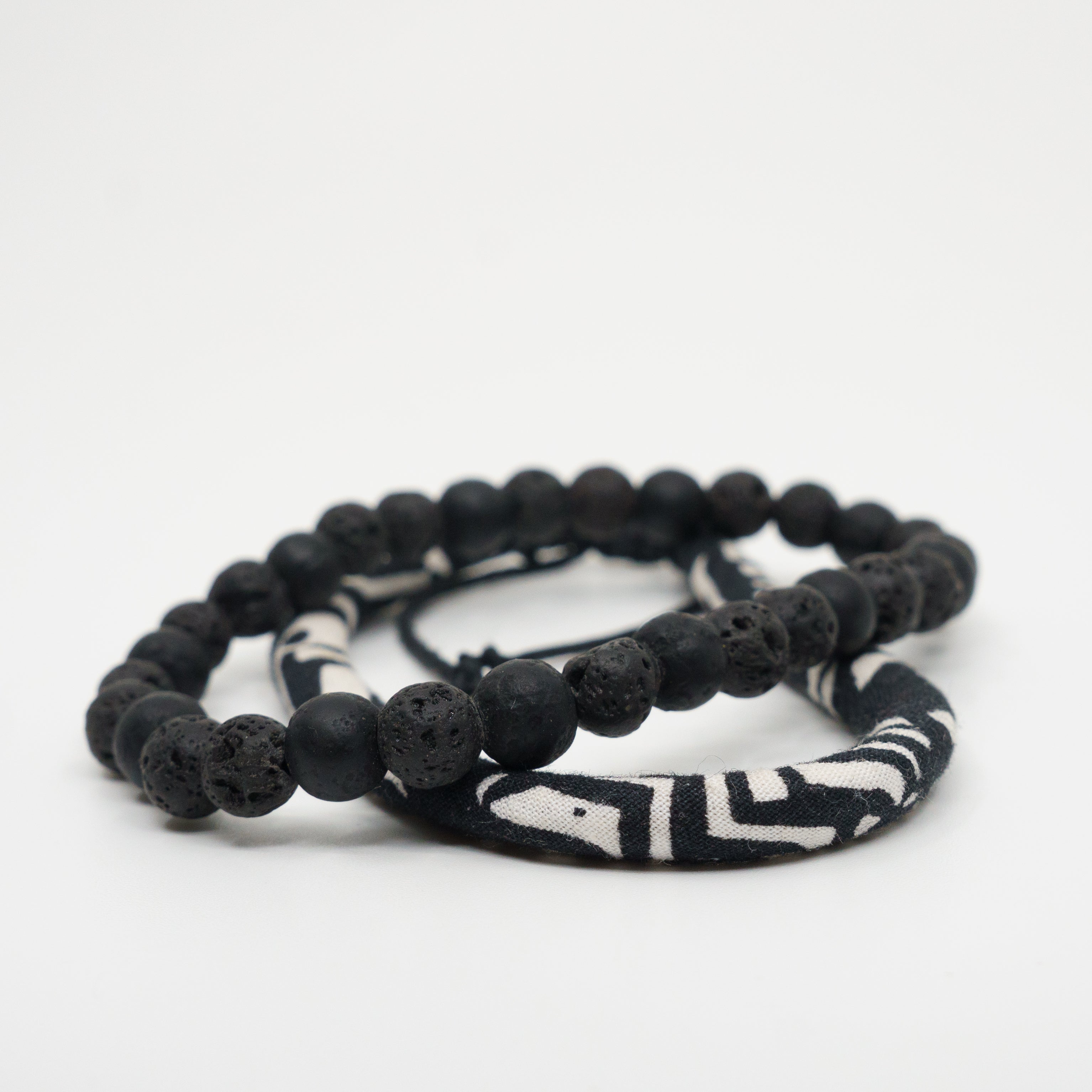 Banded Raven Noir beads stacked with a raven band. – Crook Store