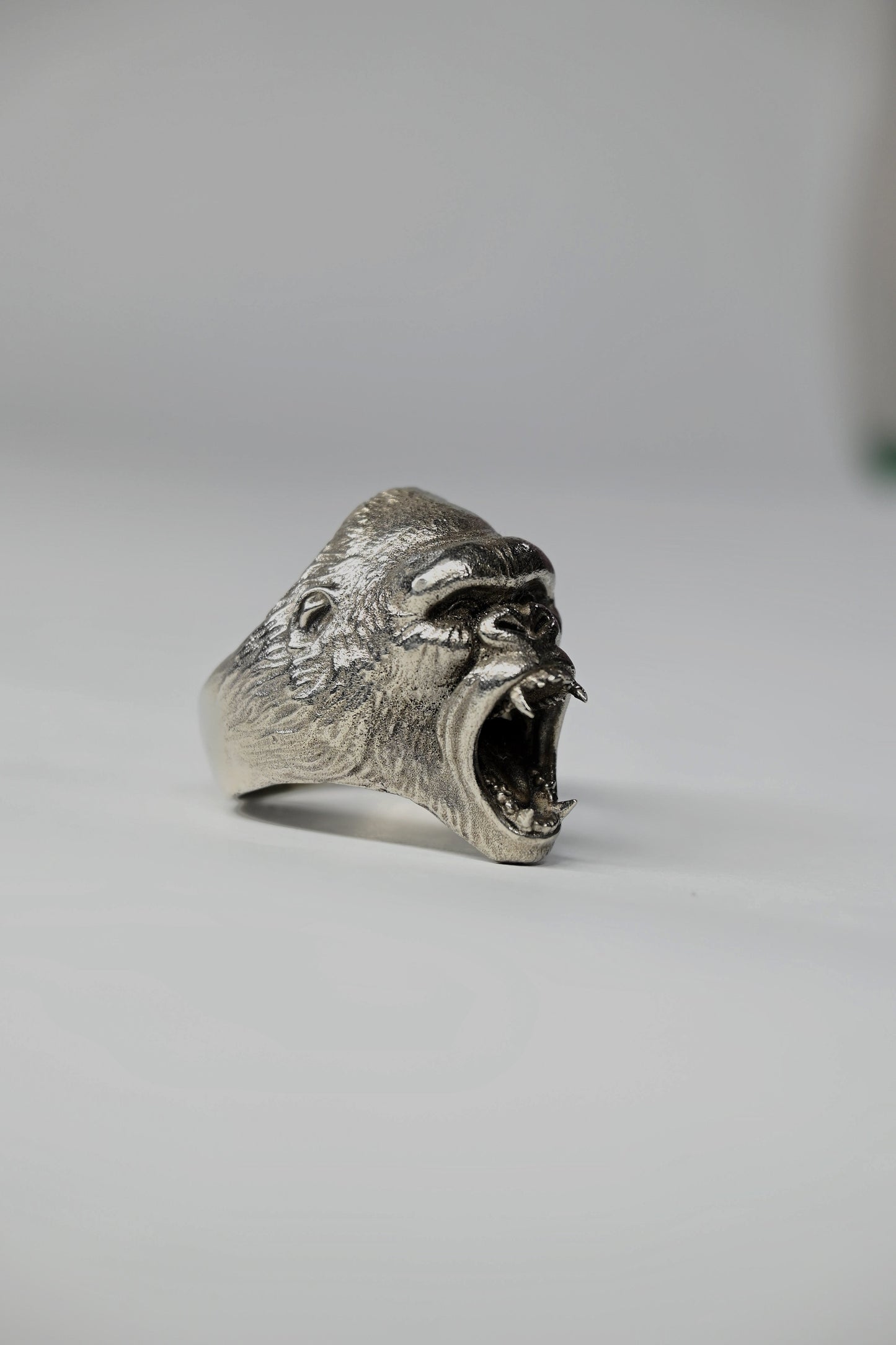 Silverback Gorilla Ring