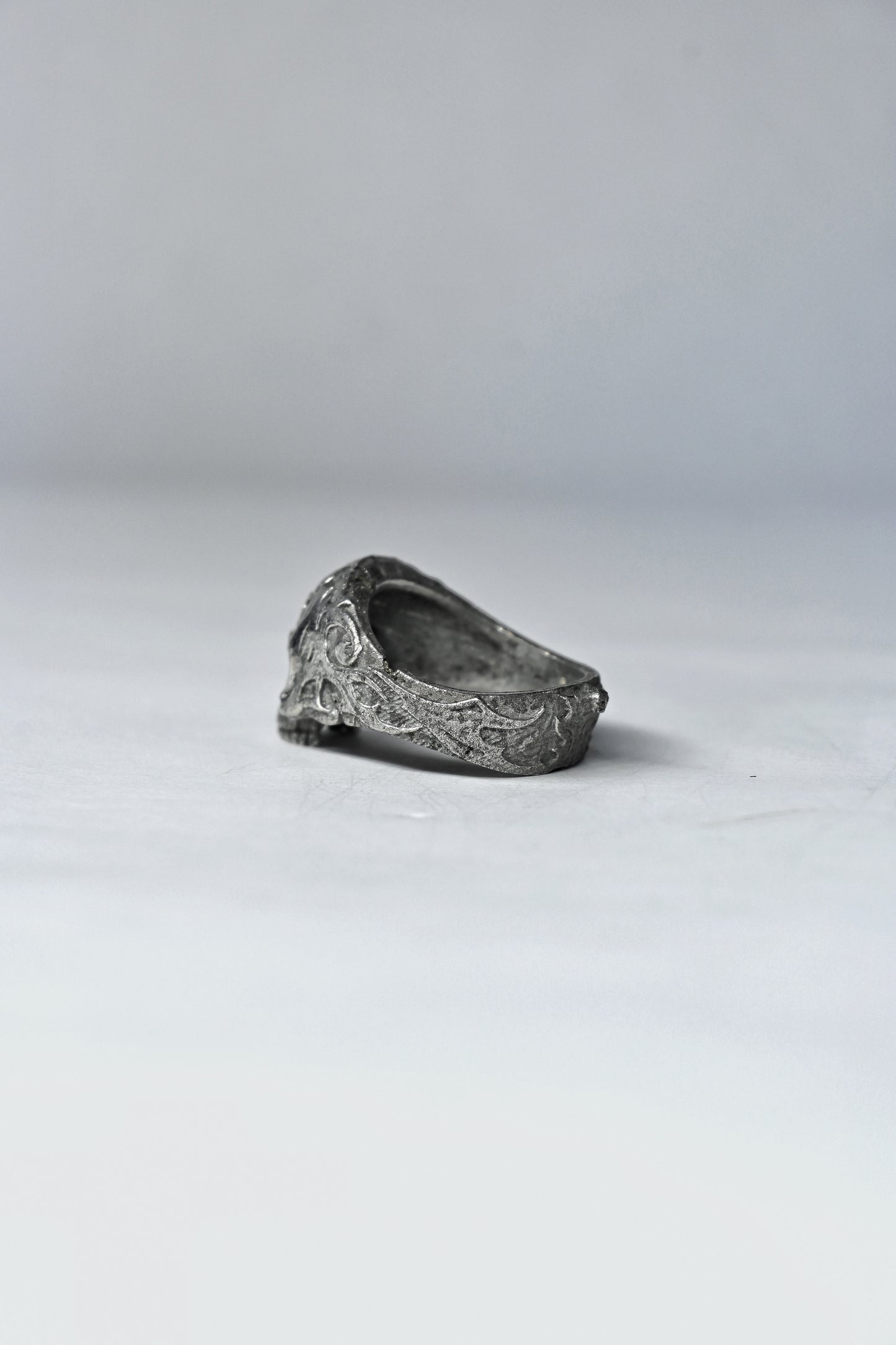 Phantom Skull Ring