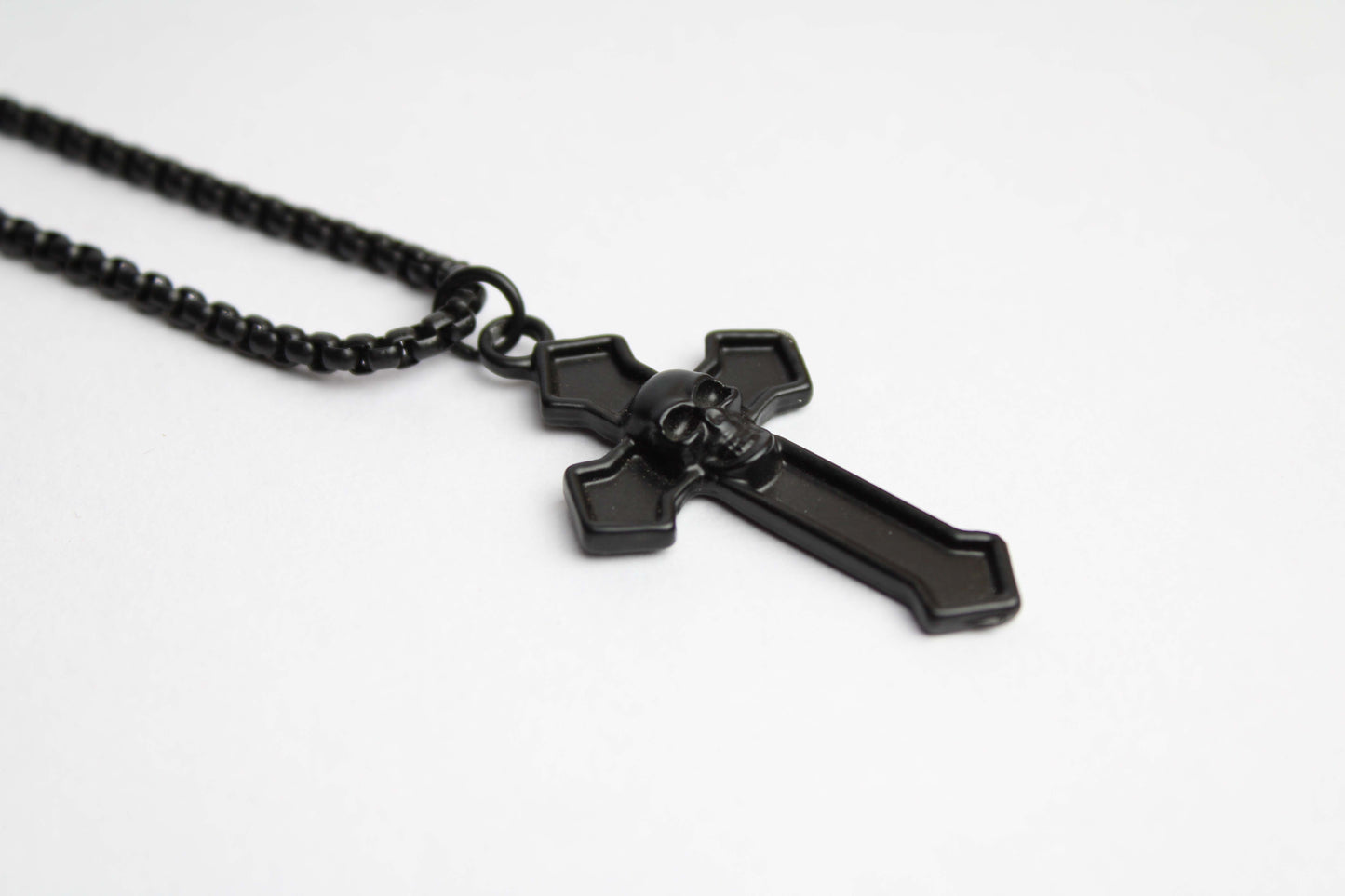 Crossbones Pendant