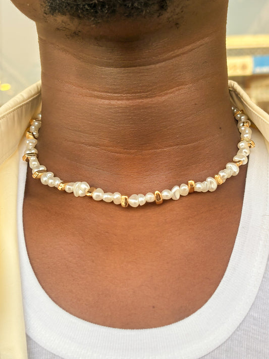 Coastal charm Bead Necklace - Golden